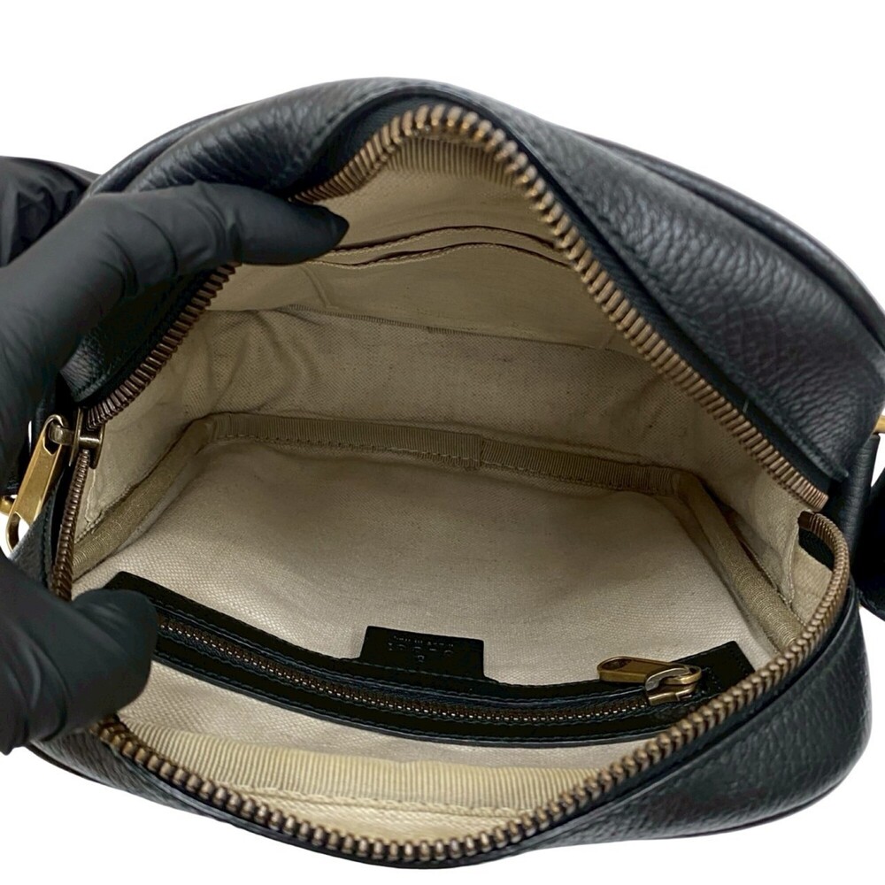 GUCCI Black Leather Pochette Shoulder Bag - Picture 9 of 10